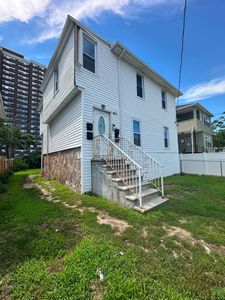 401 Beach 30th St