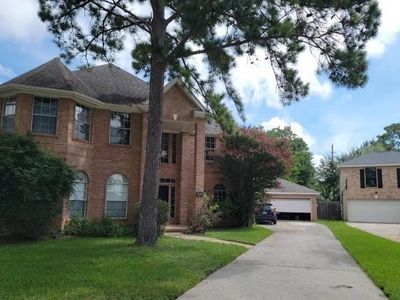 17422 Apache Hills Dr