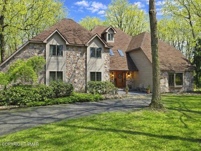 414 Amber Ln