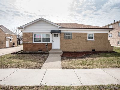 Property at 8651 44th St, Lyons, IL