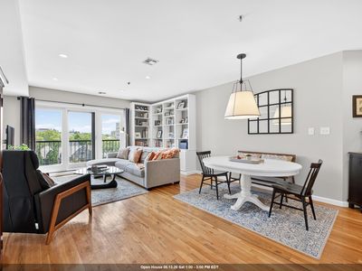 536 Grand St APT 604