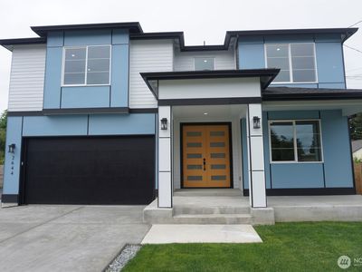 2644 S 146th Street