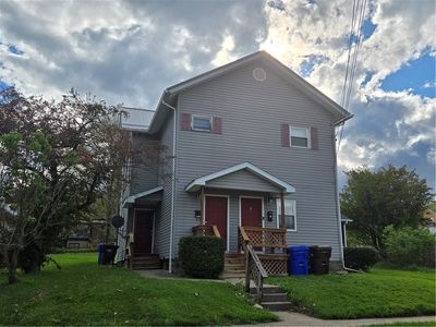23 S High St