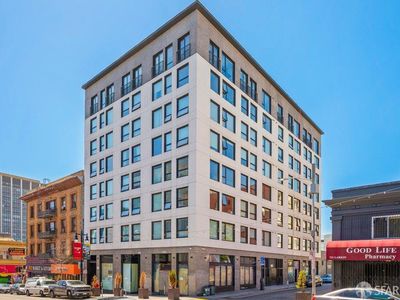 719 Larkin St Unit 404