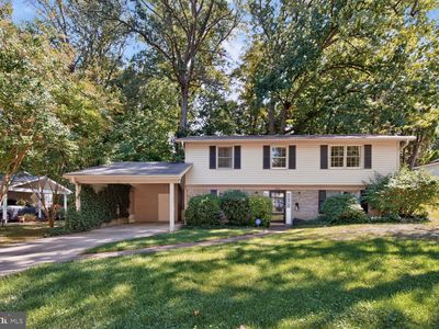 6105 Fernleigh Blvd