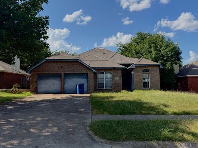 111 Craddock Dr