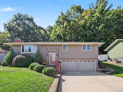 1680 Spruce Dr