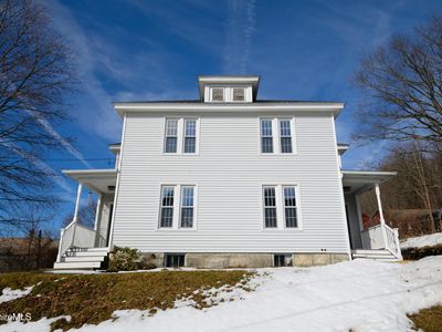 83 Williams St