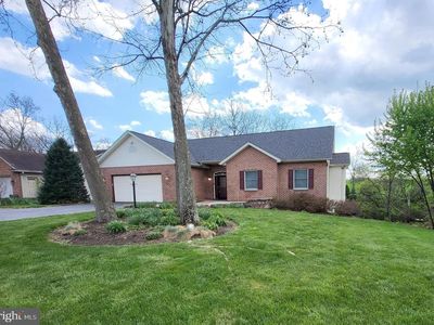 132 Buckingham Dr