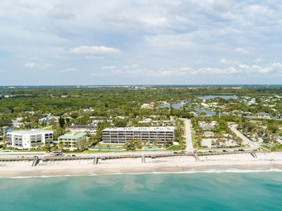 4141 Ocean Drive #401