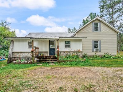 10055 Eight Mile Rd
