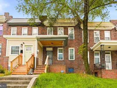 821 Pontiac Ave