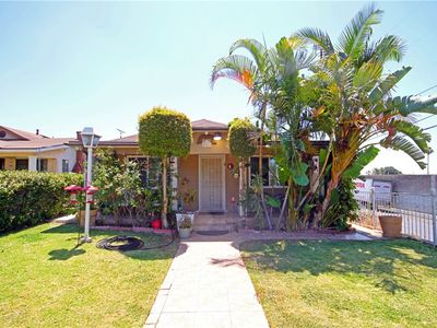 1036 S Grande Vista Ave