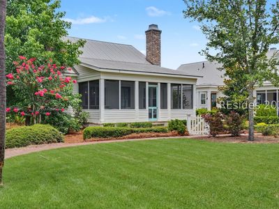 14 Thunderstorm Ln