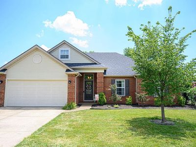 2204 Bent Grass Point