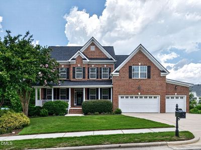 404 Crooked Pine Dr