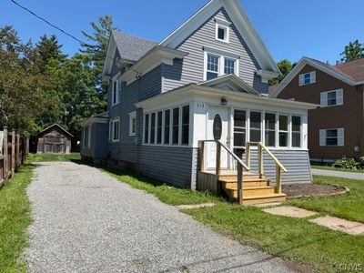 313 Merrick St