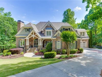 3092 Hidden Falls Dr