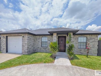 2751 Meadow Ridge Dr