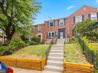 3906 Yolando Rd