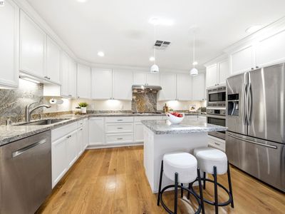 2122 Wilmington Dr
