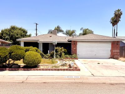 208 N Lombardi Street