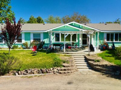 2751 Grandview Pavement Rd