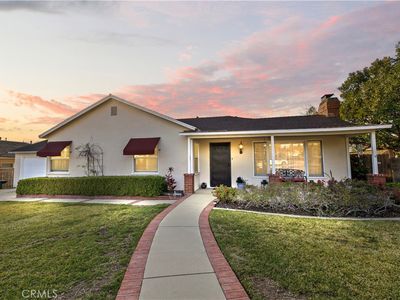 2937 Claremont Heights Dr