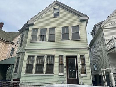 51 Adams Ave