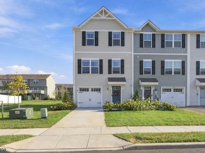 14 F Floyd Ave