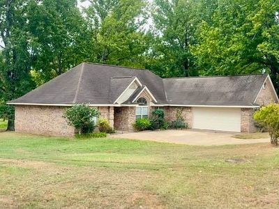119 Highmeadow Cir