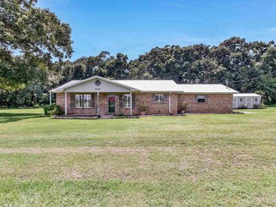 10801 Highway 87 N