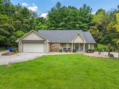 Property at 1945 Ridgewood Dr, Jefferson City, TN