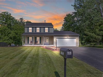 9539 Glengarriff Dr