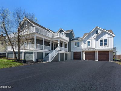 40 Riverdale Avenue