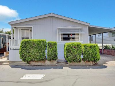 81 Seagull Ln