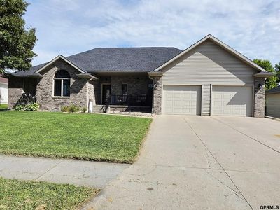 610 Leisure Ln