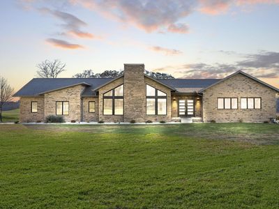 3489 Country Club Rd SW