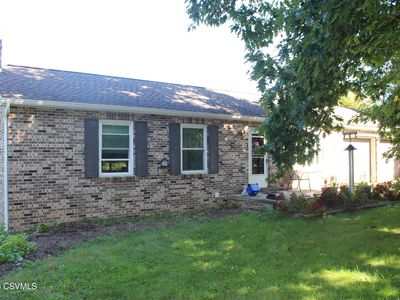 77 Hidden Farm Ln