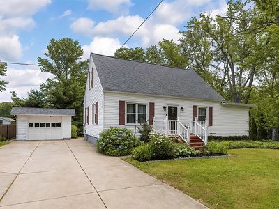 537 Boyer Rd