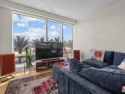 877 Francisco St APT 1112