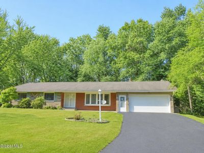 915 Londonderry Court