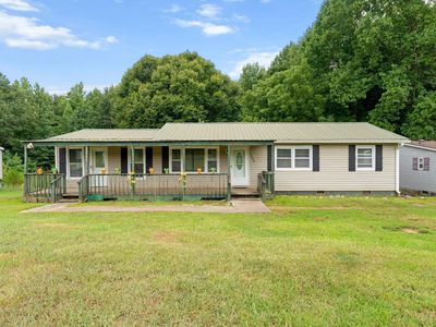 1360 Sulphur Springs Rd