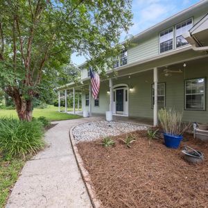3513 Carrington Dr