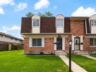 3041 Saint Ives Ct