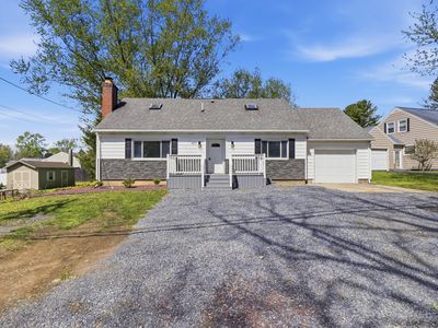 457 Montmorenci Ave