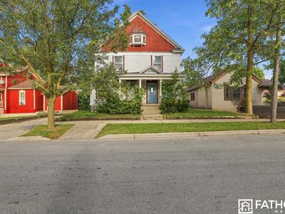 112 Eastern Ave SE