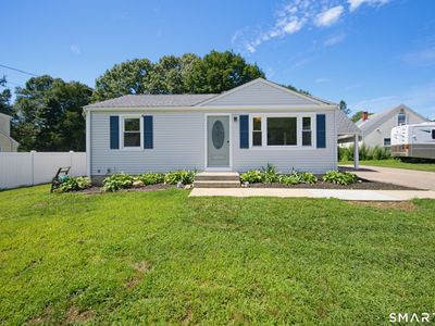 8 Cedar Drive