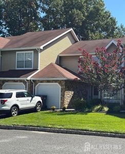Property at 15 Saddle Ct, Tinton Falls, NJ