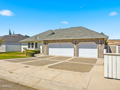1501 Cedar Ln
